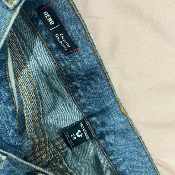 True Religion - Picture 2 of 3